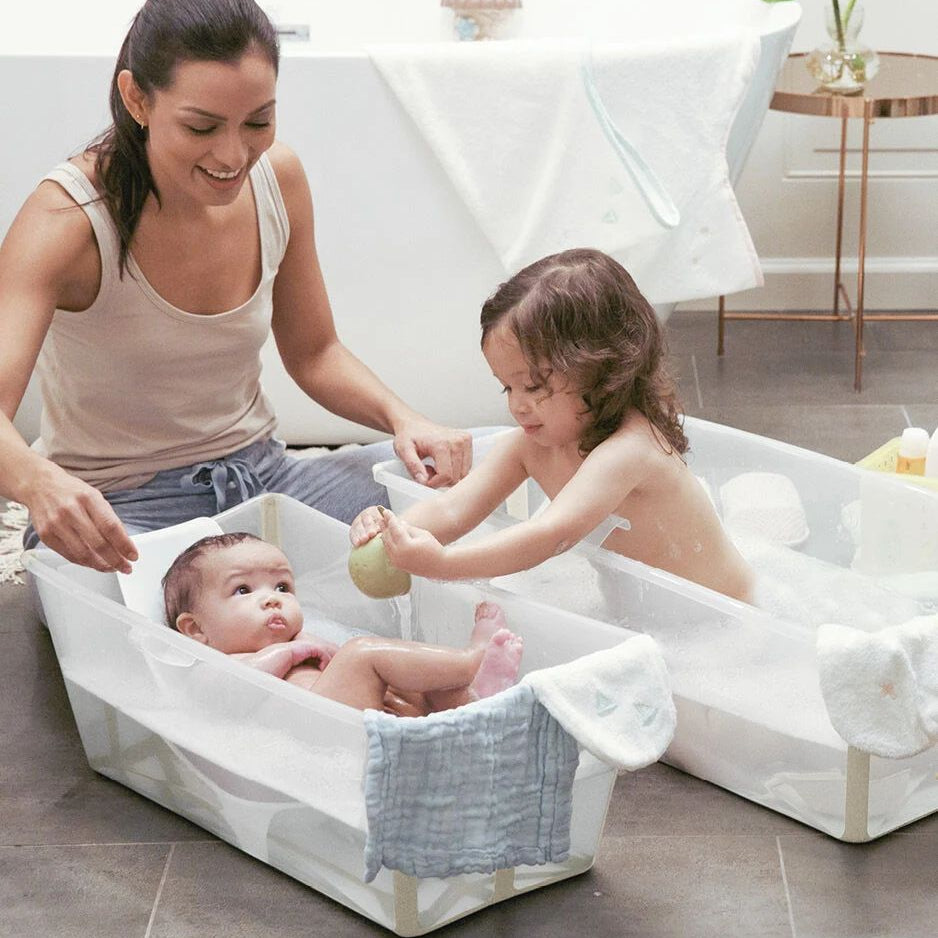 Stokke® Flexi Bath® Bundle Tub with Newborn Support XL (Transparent Blue, Gift Box)