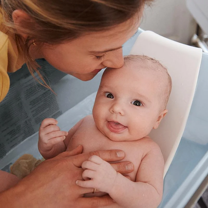 Stokke®Tripp Trapp®beech bundle & Flexi Bath®Gift Box new born bundle