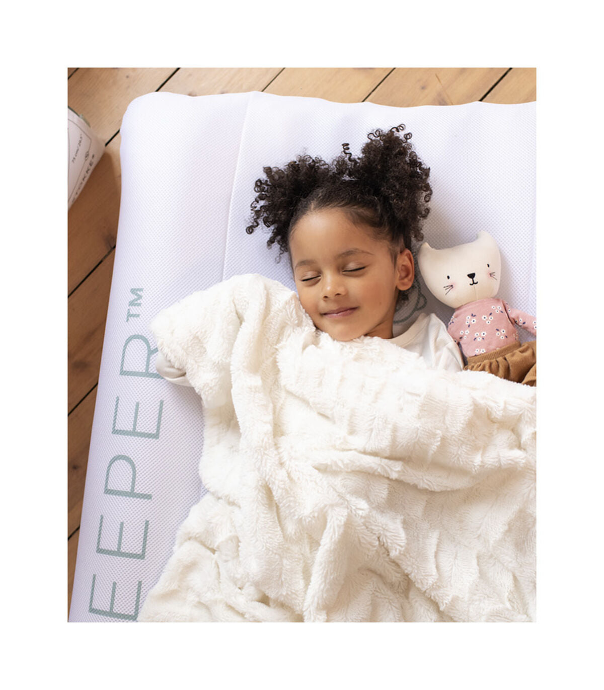 JetKids™ by Stokke® CloudSleeper™ Inflatable Kids' Bed