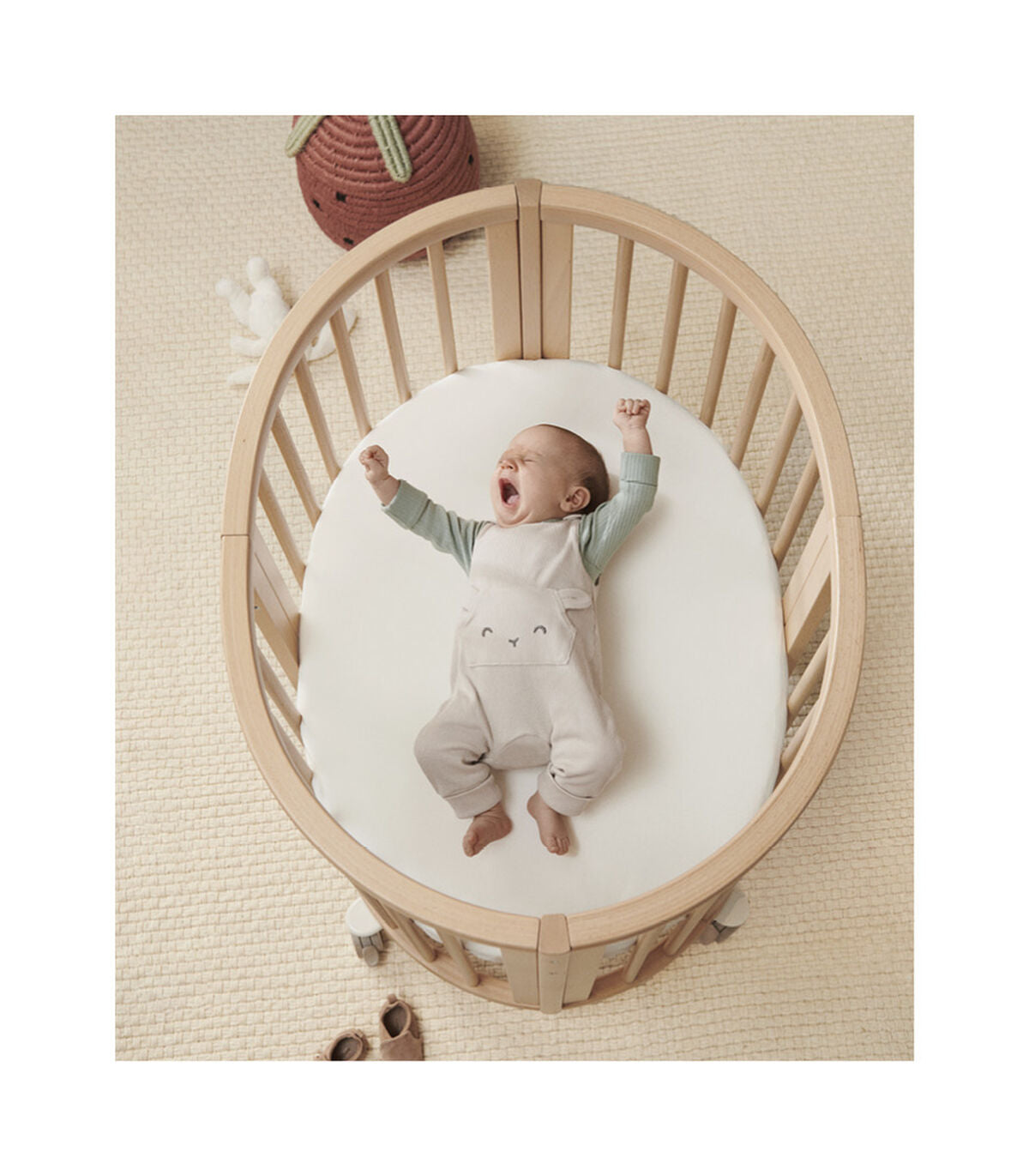 Stokke® Sleepi™ V3 迷你成長型嬰兒床 (不含 V3 迷你嬰兒床床褥)