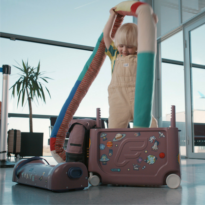 Stokke® Jetkids™ Travel Bundle(Hazy Lilac)