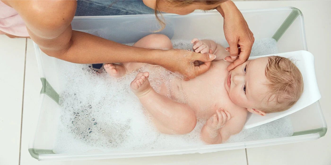 Stokke® Flexi Bath® 摺疊式浴盆連初生嬰兒浴架套裝 (海洋藍，禮盒裝)